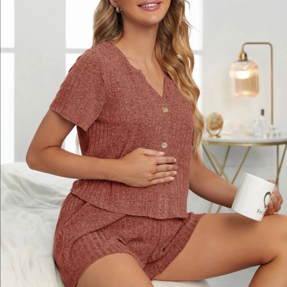 Maternity/ nursing button up PJ shorts set